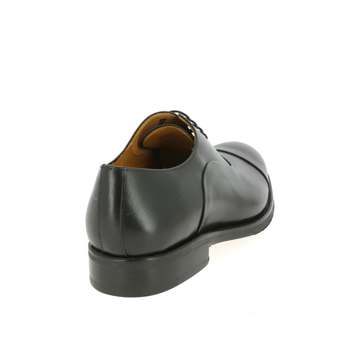 Cordwainer Veterschoenen zwart