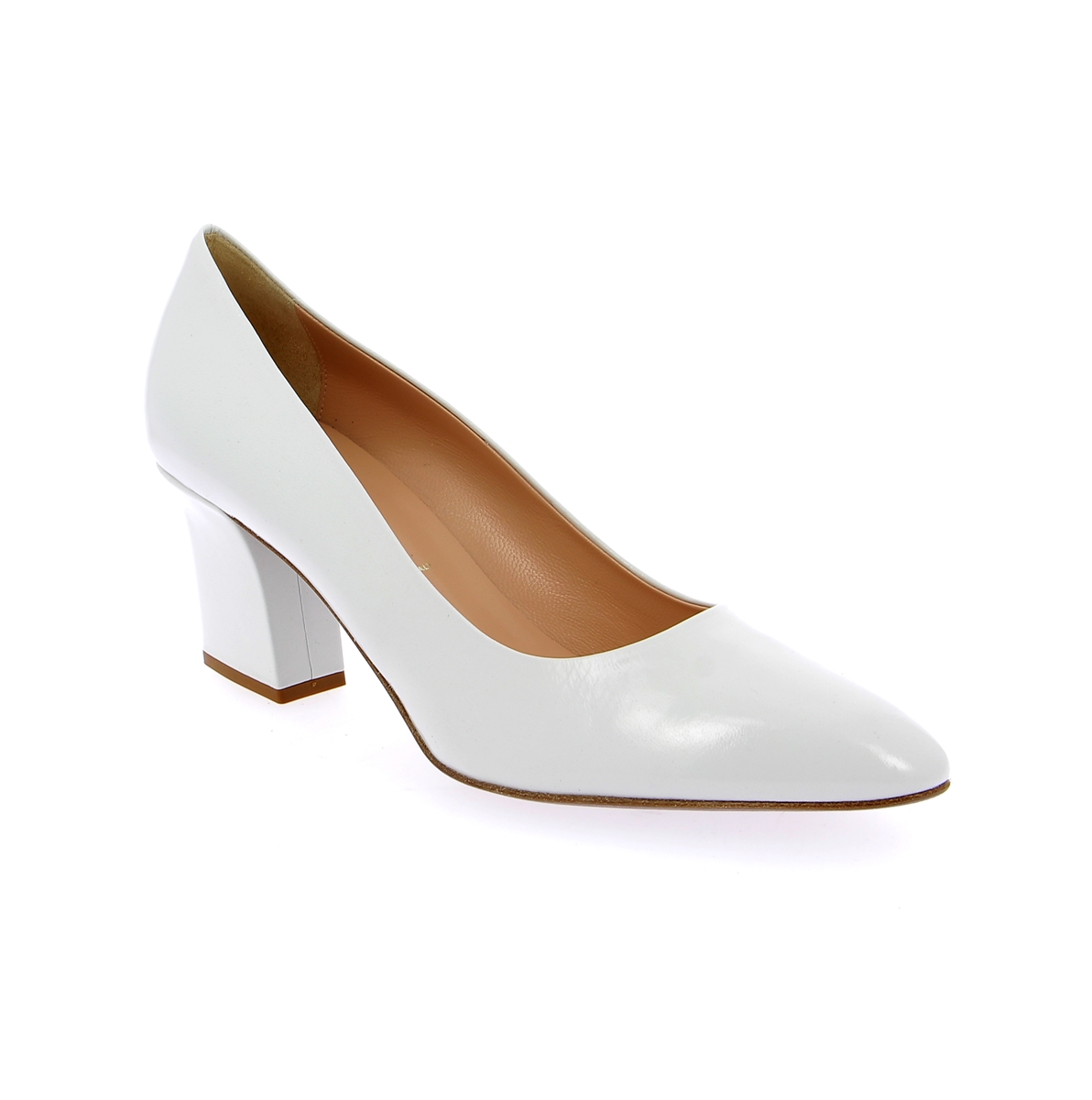 Voltan Pumps wit